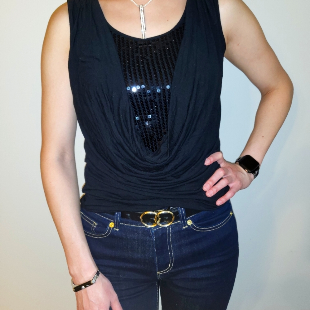 Cute New York & Company Sequin tank